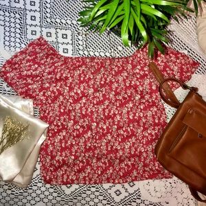 Coral short sleeve floral top